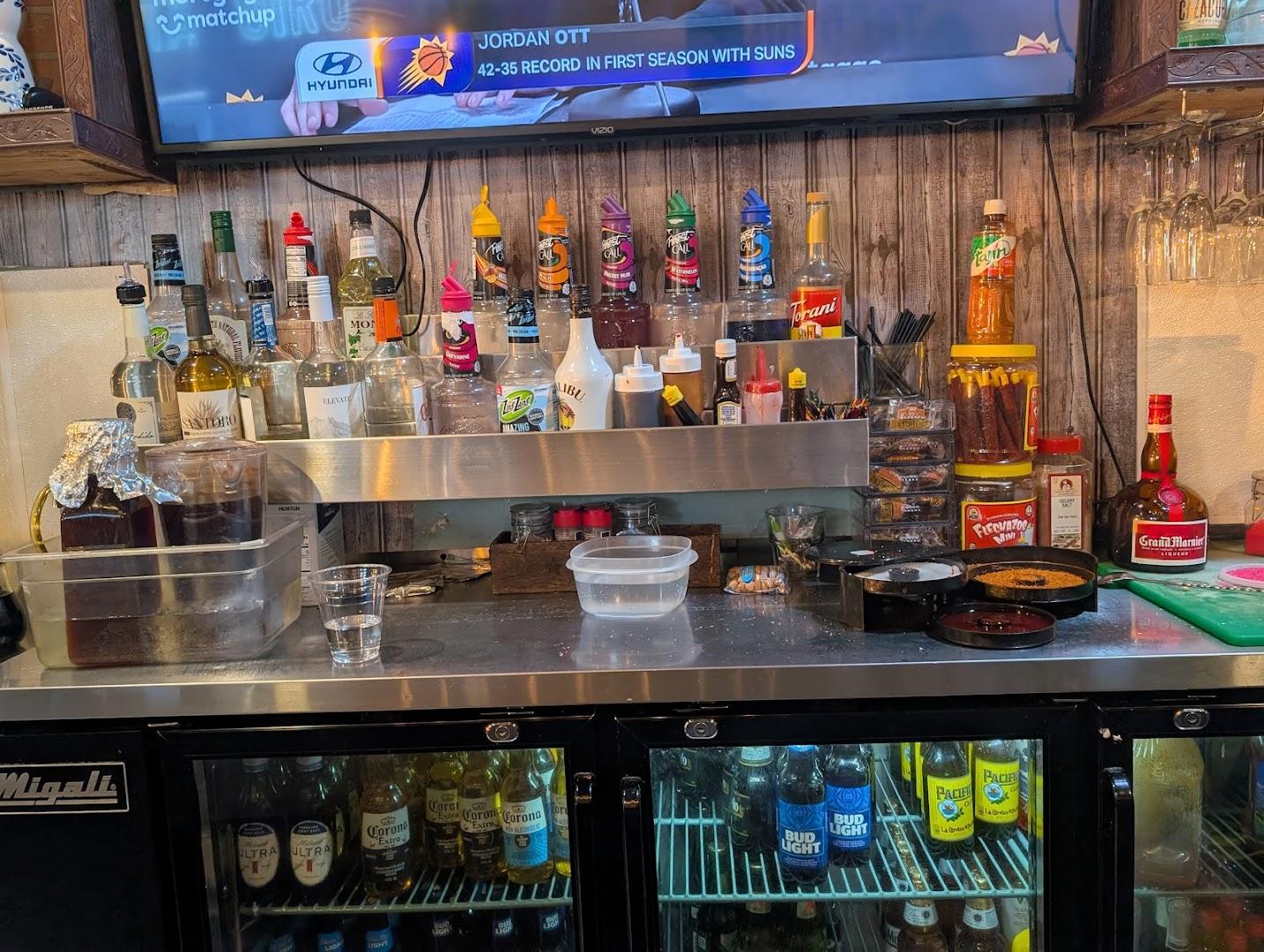 Taco Giro Restaurant Mexican & Seafood